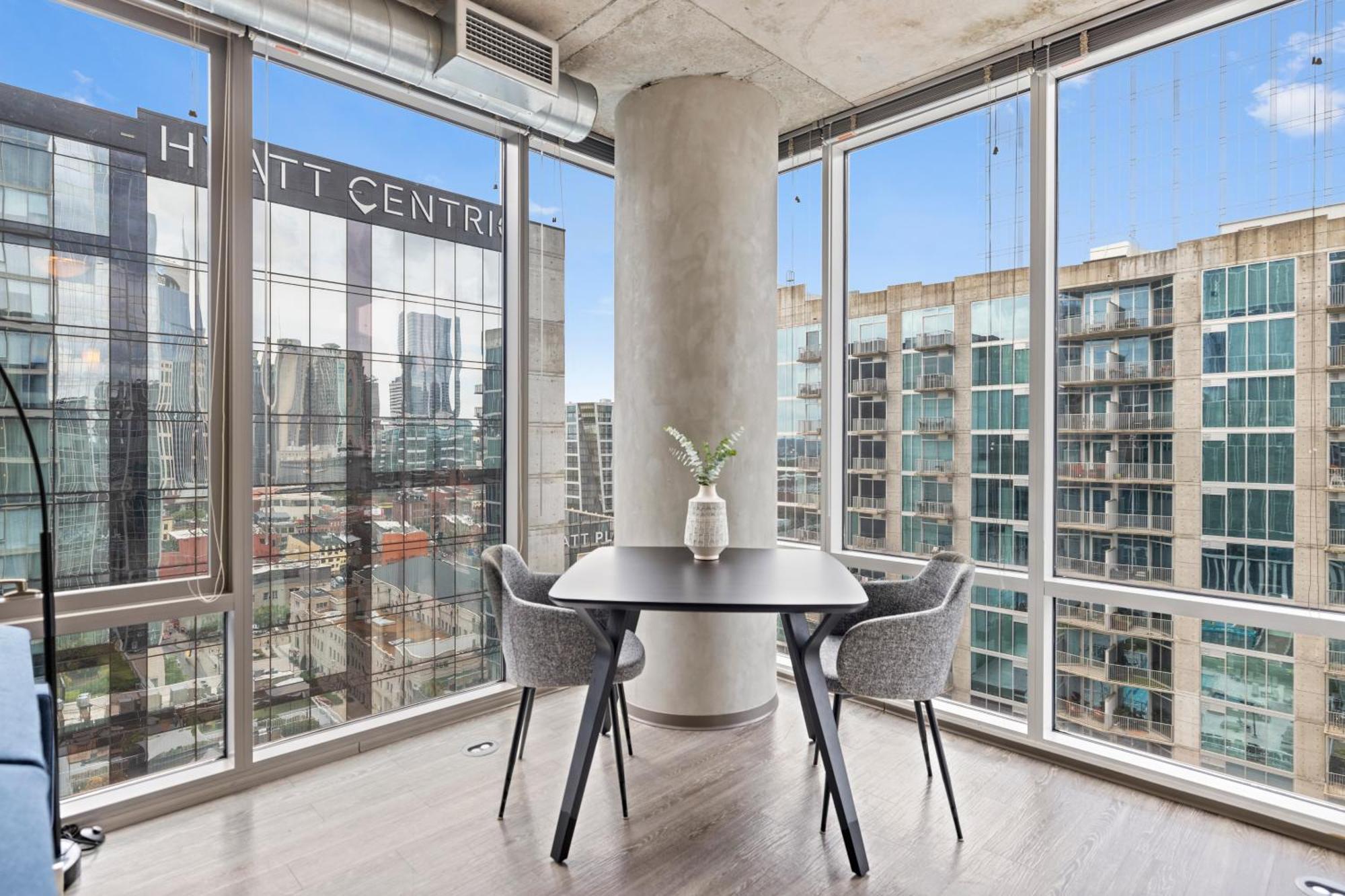Placemakr Premier Sobro แนชวิลล์ ภายนอก รูปภาพ Hunt Center