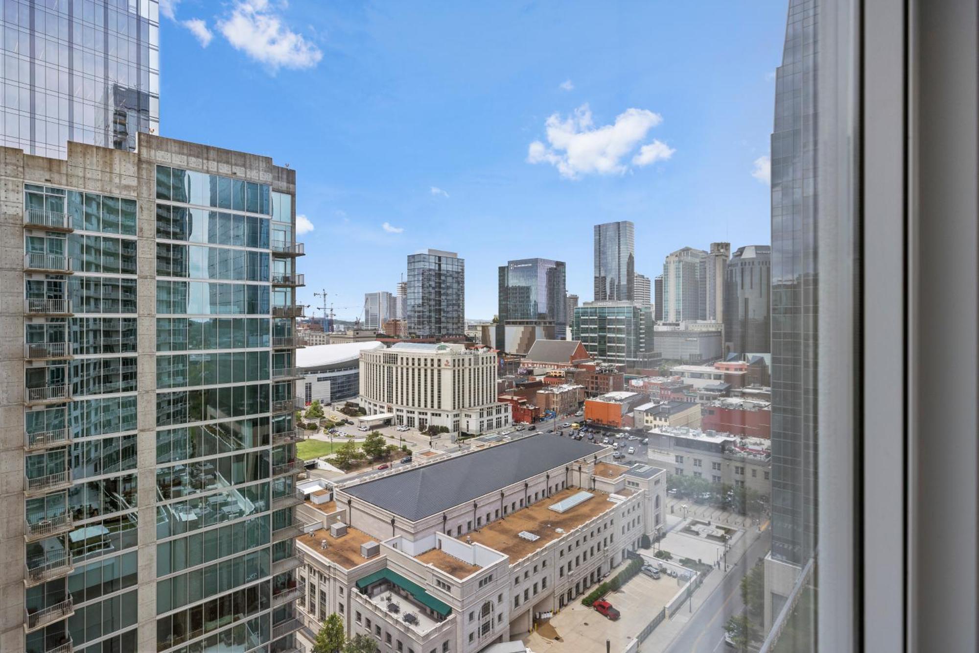 Placemakr Premier Sobro แนชวิลล์ ภายนอก รูปภาพ View from a window of the building